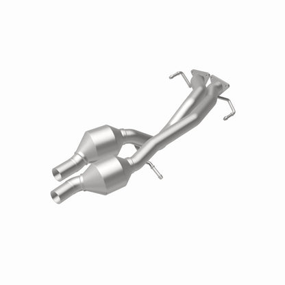MagnaFlow Direct Fit Catalytic Converter 07 VW Touareg 3.6L Rear