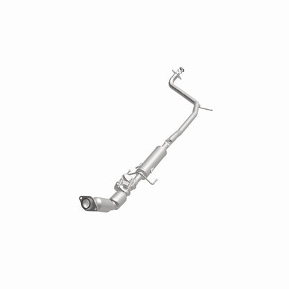 MagnaFlow Direct Fit Catalytic Converter 12-15 Toyota Prius Plug -In Underbody 1.8L
