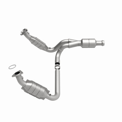 MagnaFlow Direct Fit Catalytic Converter 10-13 GMC Sierra 1500 V6 4.3L