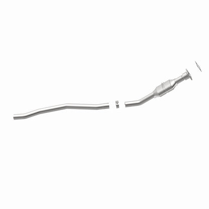 MagnaFlow Direct Fit Catalytic Conv 01-04 Chrysler/Dodge Truck Town & Country Van/Grand Caravan 3.8L