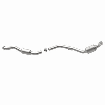MagnaFlow Direct Fit Catalytic Converter 07-09 Mercedes E350 3.5L