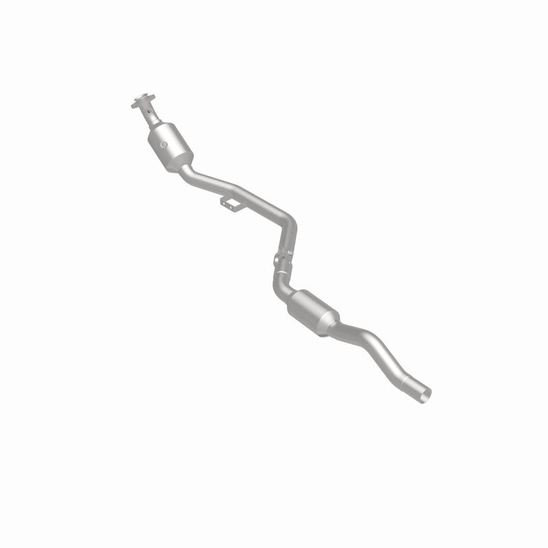 MagnaFlow Direct Fit Catalytic Converter 07-09 Mercedes E350 3.5L