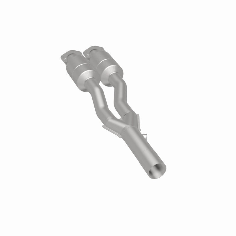 MagnaFlow Direct Fit Catalytic Converter 01-05 Audi TT Quattro 1.8L