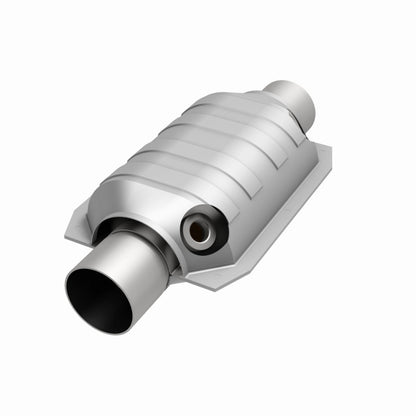 MagnaFlow Universal Catalytic Converter 2.5 W/Dual O2 Boss