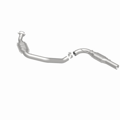 MagnaFlow Direct Fit Catalytic Converter 07-08 Express 2500 4.8L Driver Side