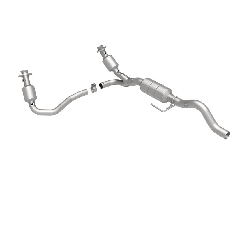 MagnaFlow Direct Fit Catalytic Converter 02-03 Dodge Durango 5.9L