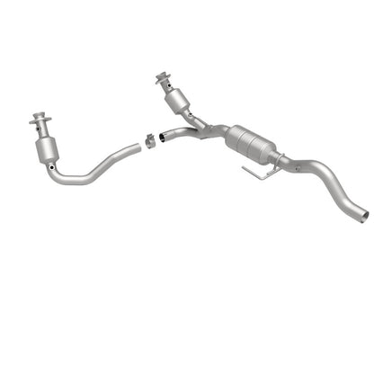 MagnaFlow Direct Fit Catalytic Converter 02-03 Dodge Durango 5.9L