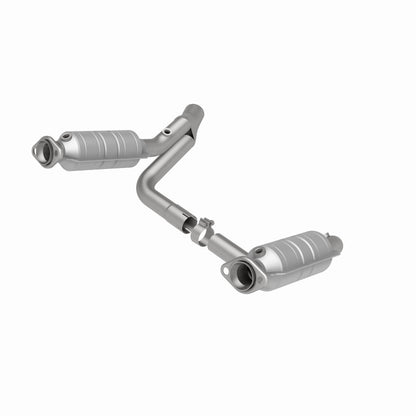 MagnaFlow Direct Fit Catalytic Converter Raider 2006 8 4.7L