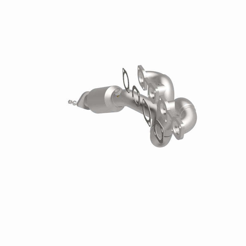 MagnaFlow Direct Fit Catalytic Converter BMW 99-03 540I 4.4L / 99-01 740I 4.4L California - D/S