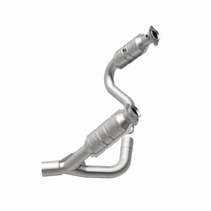 MagnaFlow Direct Fit Catalytic Converter 2008 Chrysler Aspen 4.7L/Dodge Durango 4.7L 2WD