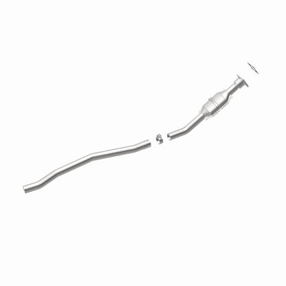 MagnaFlow Direct Fit Catalytic Conv 01-04 Chrysler/Dodge Truck Town & Country Van/Grand Caravan 3.8L