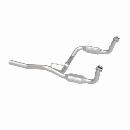 MagnaFlow Direct Fit Catalytic Converter 07-11 Dodge Nitro 4.0L