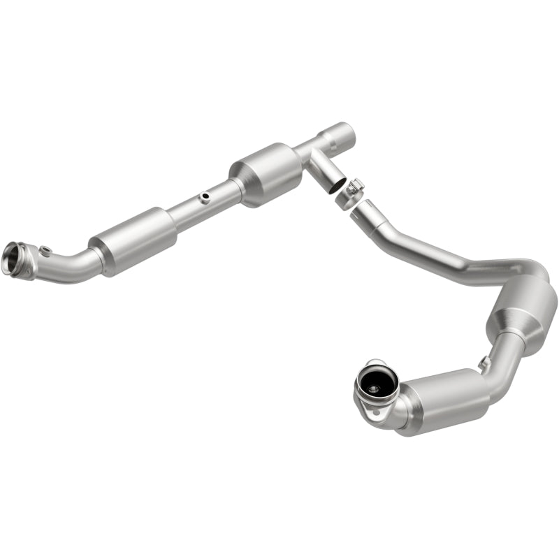MagnaFlow Direct Fit Catalytic Converter 05-06 Ford E-350 Super Duty 5.4L