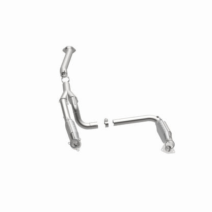 MagnaFlow Direct Fit Catalytic Converter Chevy Express 4.3L/5.4L