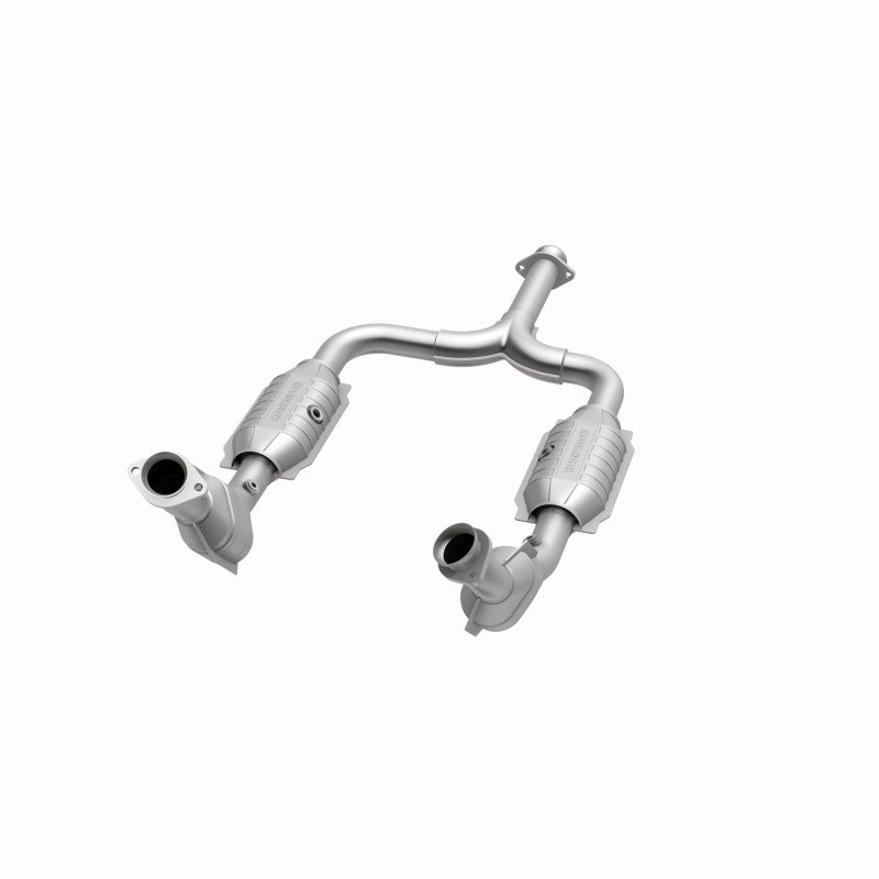 MagnaFlow Direct Fit Catalytic Converter 99-01 Ford Mustang 3.8L