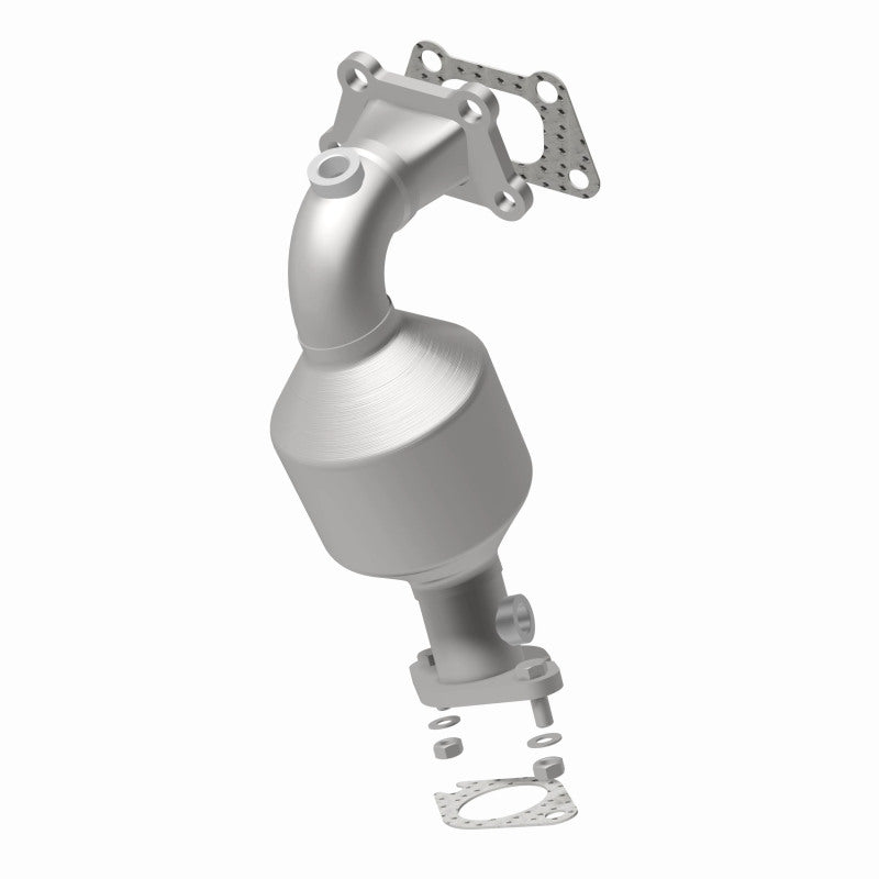 MagnaFlow Direct Fit Catalytic Converter 2010-2011 SRX 3 L Underbody