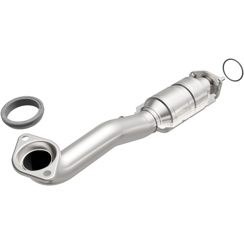 MagnaFlow Direct Fit Catalytic Converter 10-11 Honda CR-V 2.4L