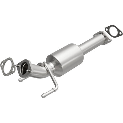 MagnaFlow Direct Fit Catalytic Converter 2012-2014 Sonic L4 1.8 OEM Underbody