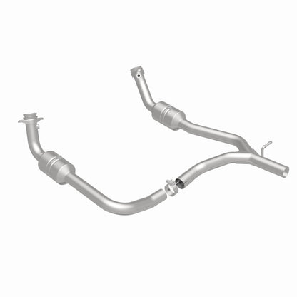 MagnaFlow Direct Fit Catalytic Converter 2009-2014 E-150 4.6 L Underbody