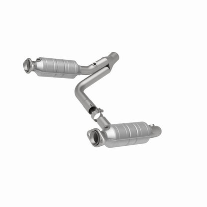MagnaFlow Direct Fit Catalytic Converter Raider 2006 8 4.7L