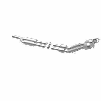 MagnaFlow Direct Fit Catalytic Converter 2012-2015 Passat (B7) 3.6L V6 OEM Grade