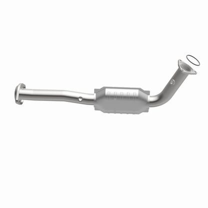 MagnaFlow Direct Fit Catalytic Converter 03-06 Hummer H2 6.0L Passenger Side