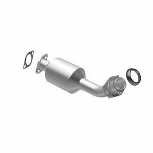 MagnaFlow Pre-OBDII Direct Fit Catalytic Converter 79-85 Dodge Ram 50 2.0L/2.6L