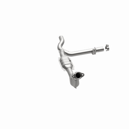 MagnaFlow Direct Fit Catalytic Converter 99-00 Ford F-150 4.6L
