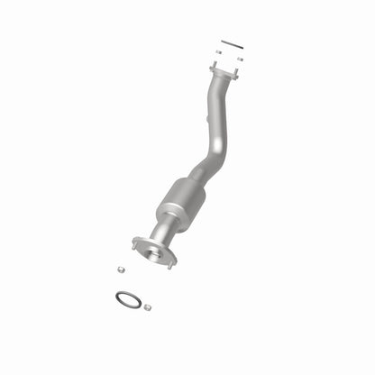 MagnaFlow Direct Fit Catalytic Converter 13-15 RAV4 2.5 Underbody