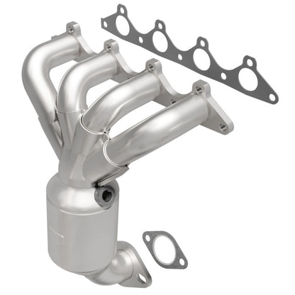 MagnaFlow Direct Fit Catalytic Converter 00-02 Hyundai Accent 1.5L