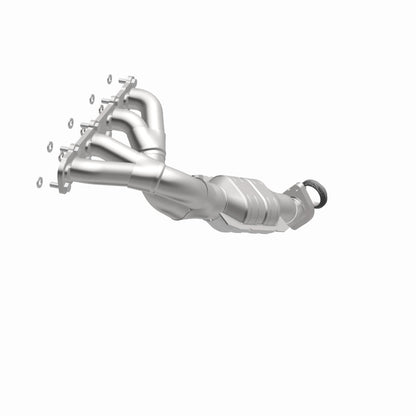MagnaFlow Direct Fit Catalytic Converter 04-08 Cadillac XLR 4.6L Driver Side