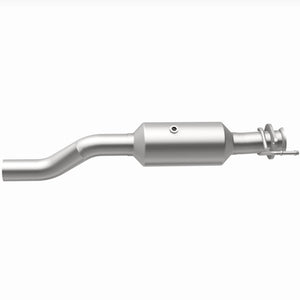 MagnaFlow 20-22 Ford F-350 Super Duty V8 7.3L Rear Underbody Direct Fit Catalytic Converter