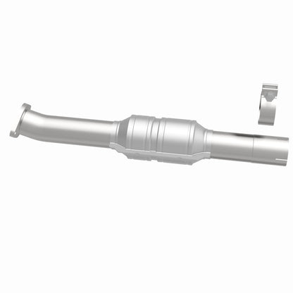 MagnaFlow Direct Fit Catalytic Converter 2010-2012 VENZA 2.7L Underbody