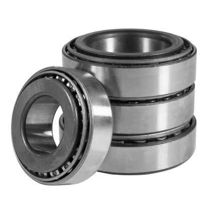 Yukon Gear 9.5in GM 3.73 Rear Ring & Pinion Install Kit Axle Bearings and Seals