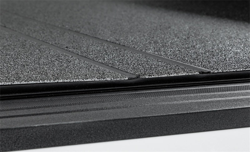 Access LOMAX Stance Hard Cover 19+ Chevy/GMC Full Size 1500 6ft 6in Box(w/ or w/o MultiPro Tailgate)