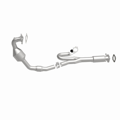 MagnaFlow Direct Fit Catalytic Converter 2010-2011 SRX 3 L Underbody