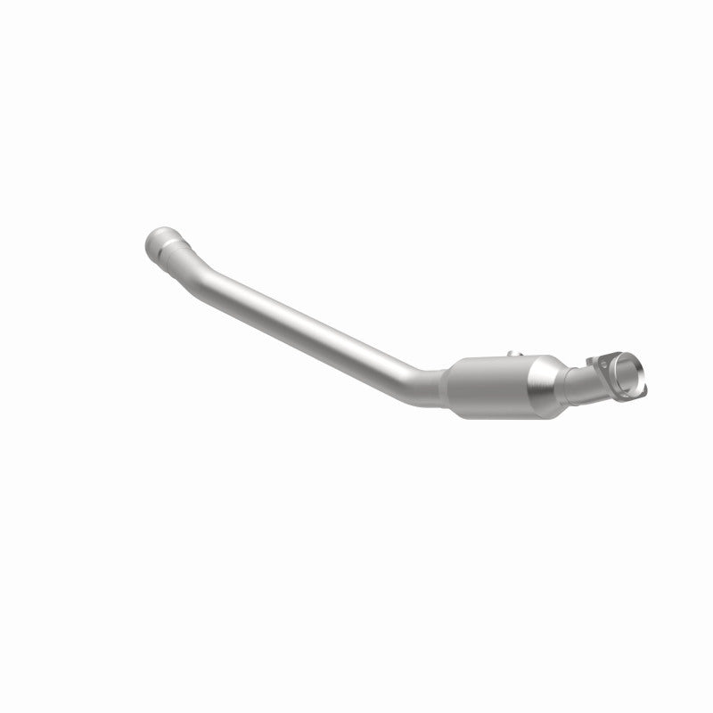 MagnaFlow Direct Fit Catalytic Converter 13-14 Mercedes-Benz GL450 V8 4.6 OEM Underbody