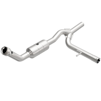 MagnaFlow Direct Fit Catalytic Converter F-150 04-06 8 4.6L