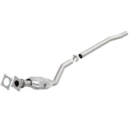 MagnaFlow Direct Fit Catalytic Converter 01-04 Dodge Caravan 2.4L
