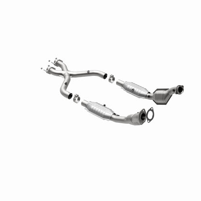 MagnaFlow Direct Fit Catalytic Converter 99-01 Mustang 4.6L 50S