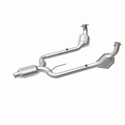 MagnaFlow Direct Fit Catalytic Converter 94-97 T-Bird/Cougar 4.6L 50S