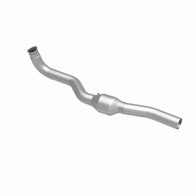 MagnaFlow Direct Fit Catalytic Converter 06- GM Silv/Sierra 6.6L