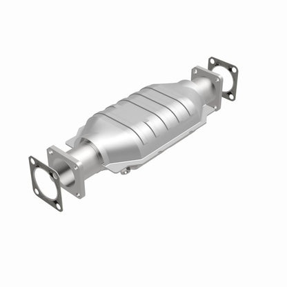 MagnaFlow California Direct Fit Catalytic Conv 75-82 Chevrolet LUV 1.8L / 86-91 Isuzu Trooper 2.3L
