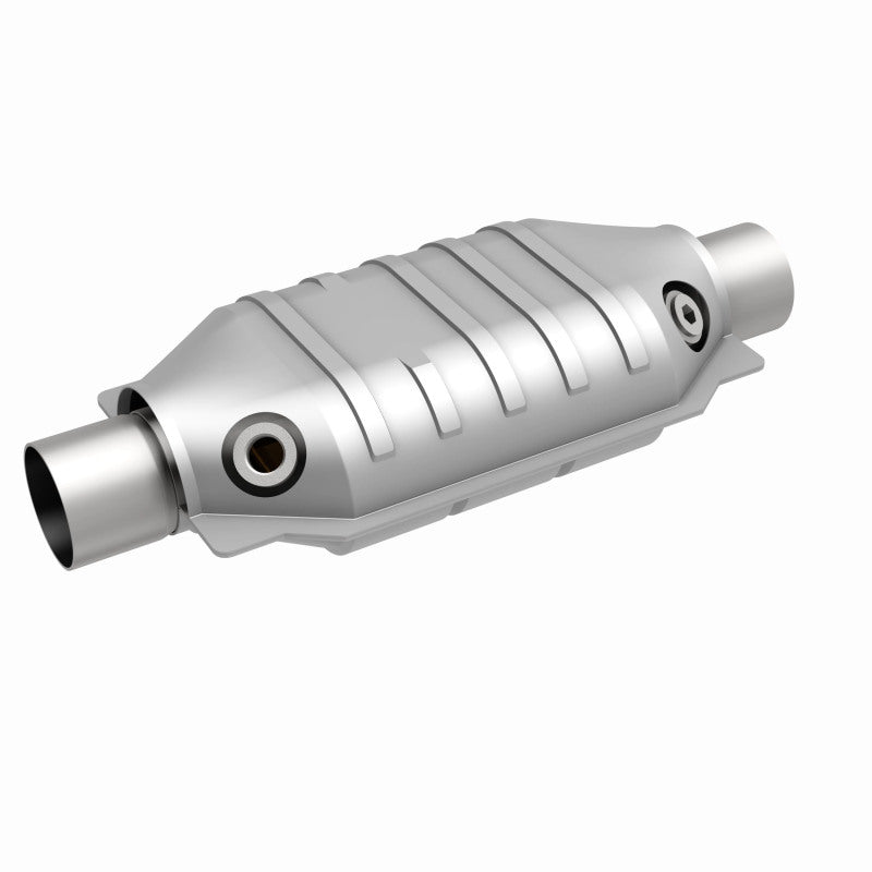 MagnaFlow Universal Catalytic Converter 2 Dual O2 Boss