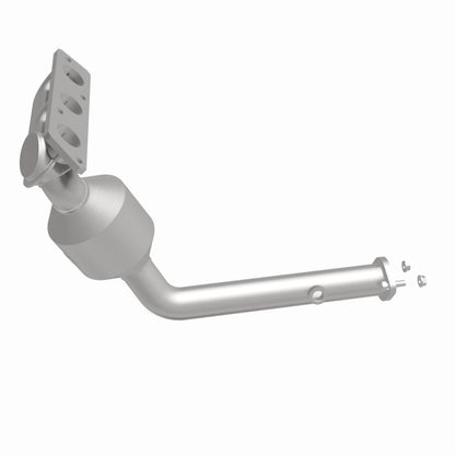 MagnaFlow Direct Fit Catalytic Converter 02-03 Freelander 2.5L