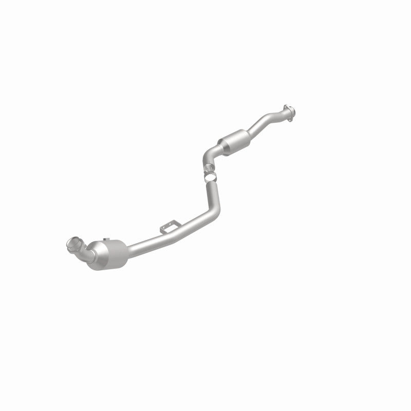 MagnaFlow Direct Fit Catalytic Converter 07-09 Mercedes E350 3.5L