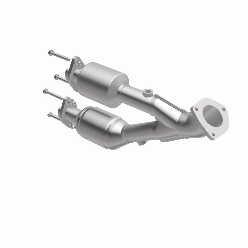 MagnaFlow Direct Fit Catalytic Converter 00-01 Cherokee 4L Front