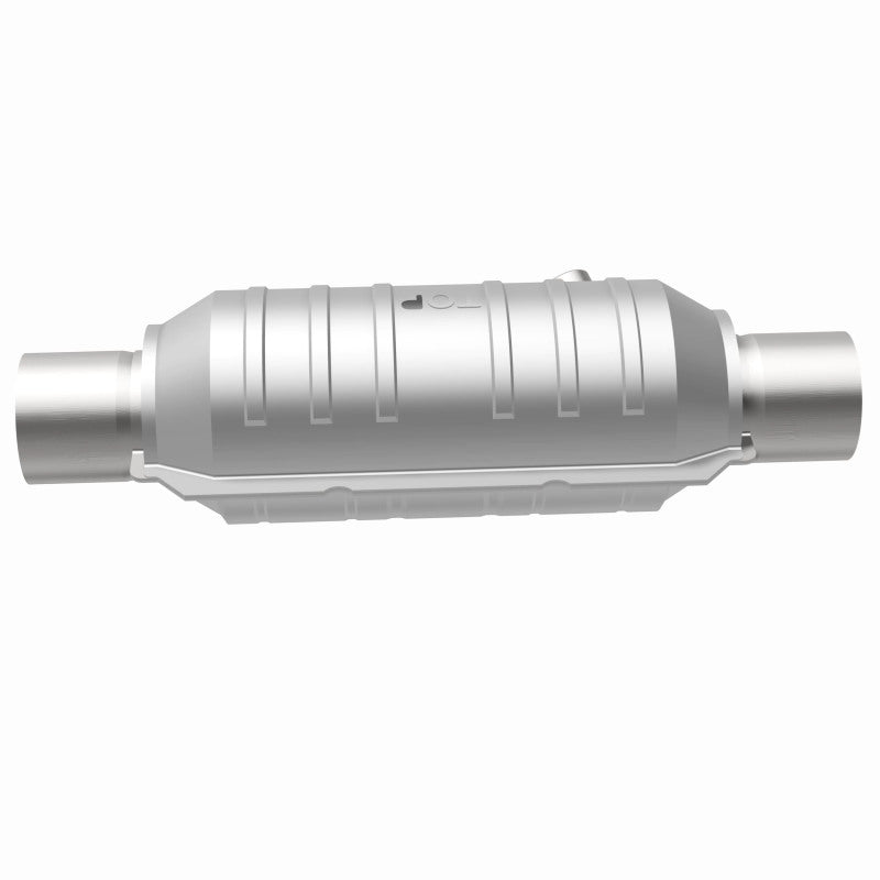 MagnaFlow Universal Catalytic Converter 2.50 OEM Angled O2