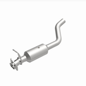 MagnaFlow 22-24 Ford F-650 V8 7.3L Underbody Direct Fit Catalytic Converter