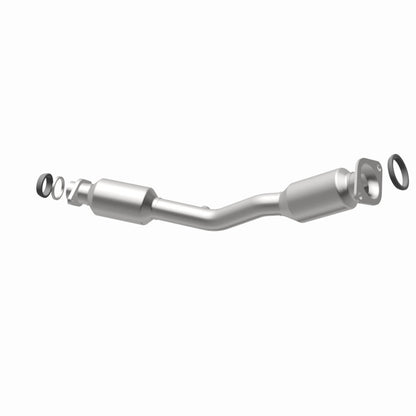 MagnaFlow Direct Fit Catalytic Converter 2009-2013 Cube 1.8 L Underbody